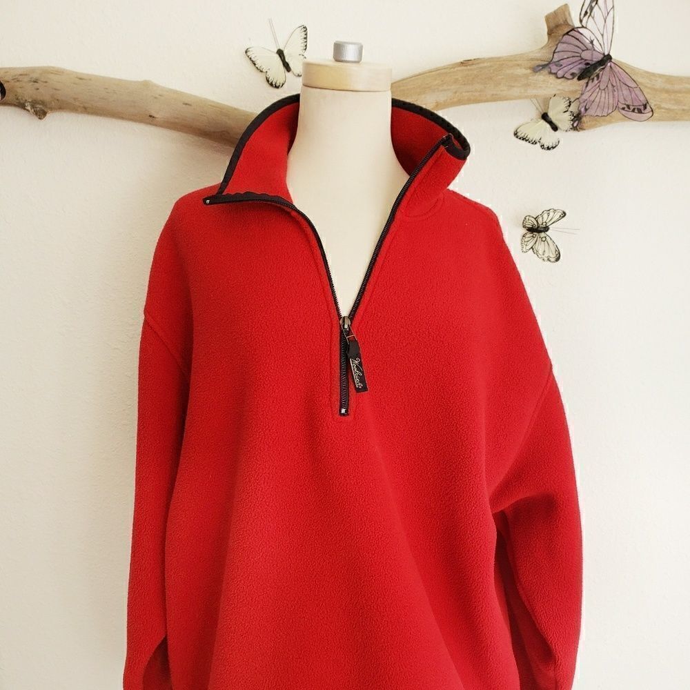 Woolrich red popover fleece bungie toggle  hem